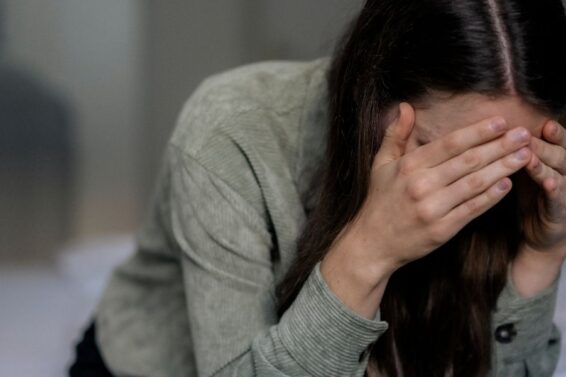 Endometriose: Symptome, Diagnose und psychische Auswirkungen